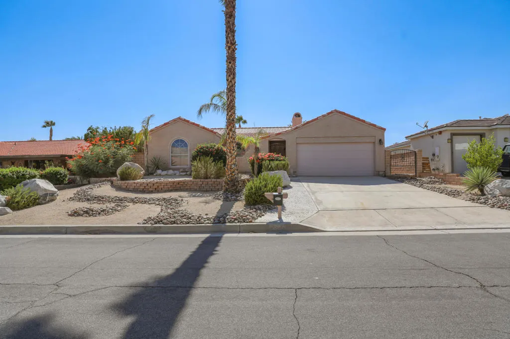 9391 Brookline Avenue, Desert Hot Springs, California 92240 home-pic-1
