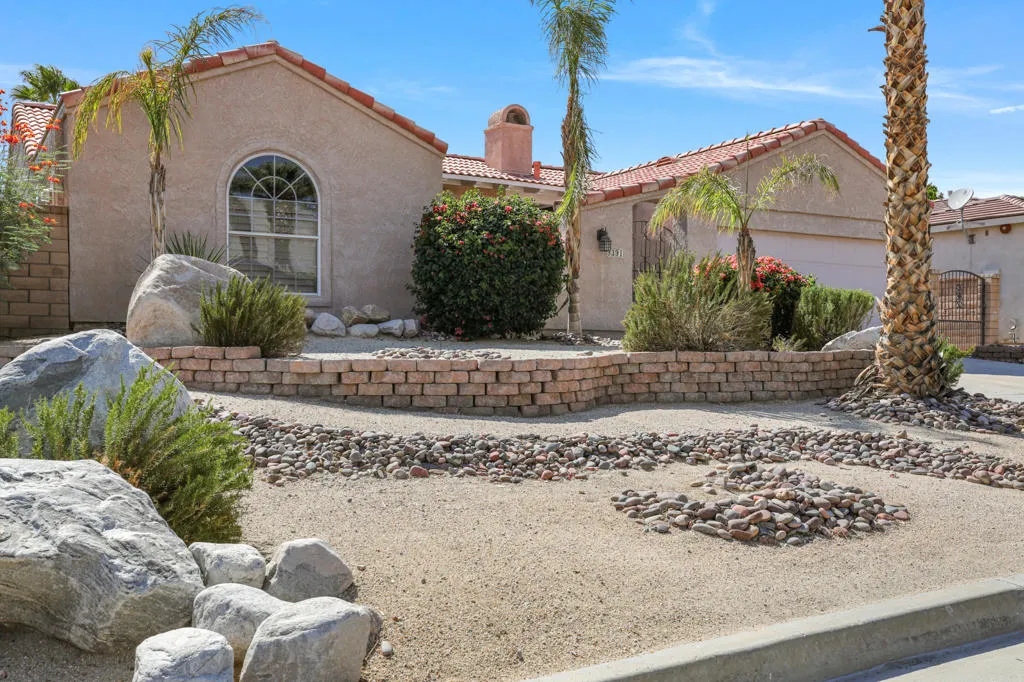 9391 Brookline Avenue, Desert Hot Springs, California 92240 home-pic-0