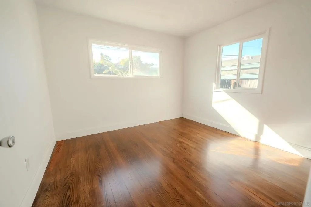 , San Diego, California 92139 home-pic-19