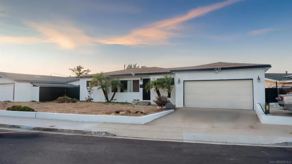 , San Diego, California 92139 home-pic-0