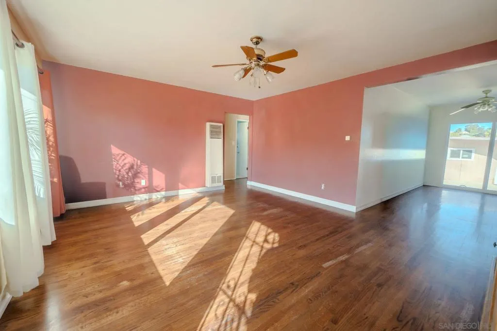 , San Diego, California 92139 home-pic-3