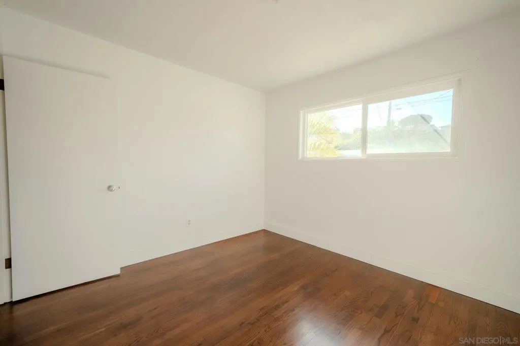 , San Diego, California 92139 home-pic-20