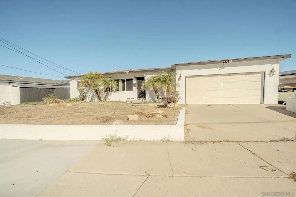 , San Diego, California 92139 home-pic-2