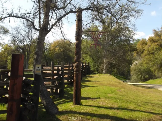 Front gate with totem