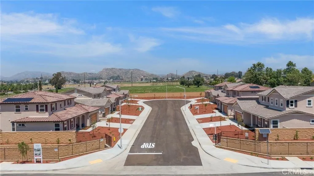 14417 Buvan Court, Moreno Valley, California 92555 home-pic-44