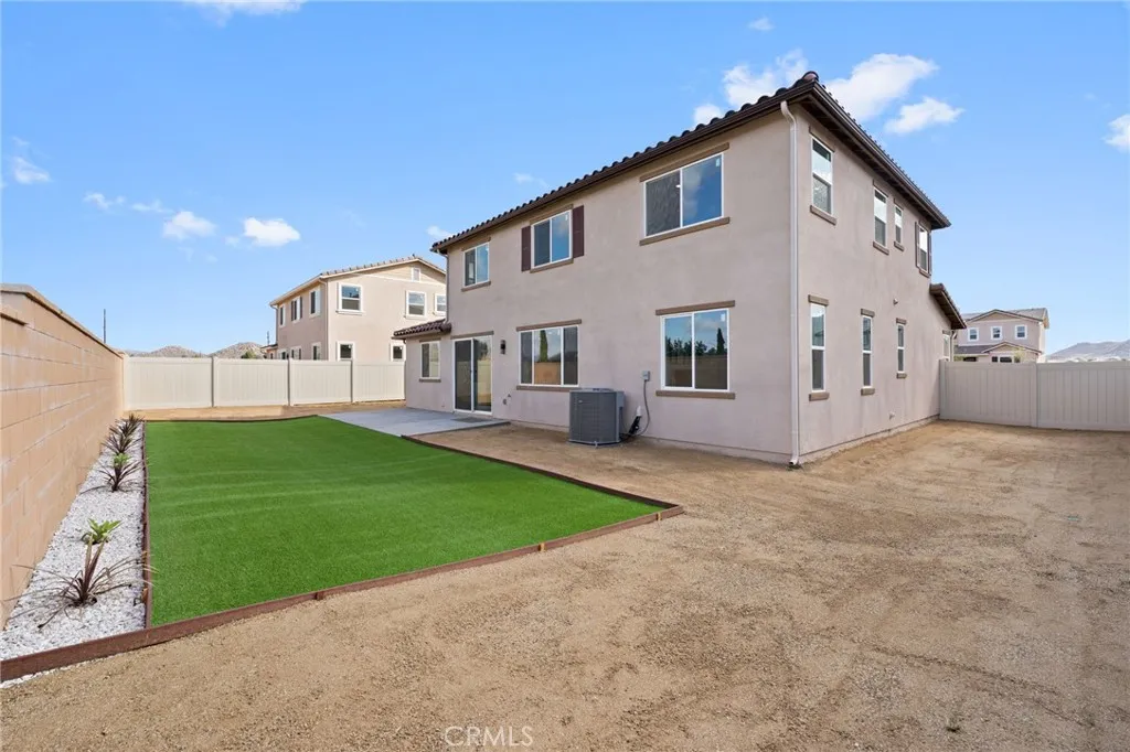 14417 Buvan Court, Moreno Valley, California 92555 home-pic-39
