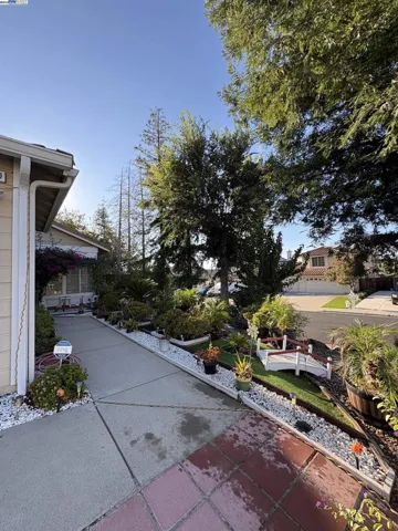 4800 Snowmass Peak Ct, Antioch, California 94531