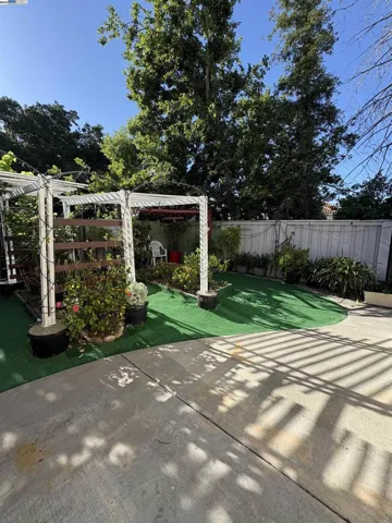 4800 Snowmass Peak Ct, Antioch, California 94531