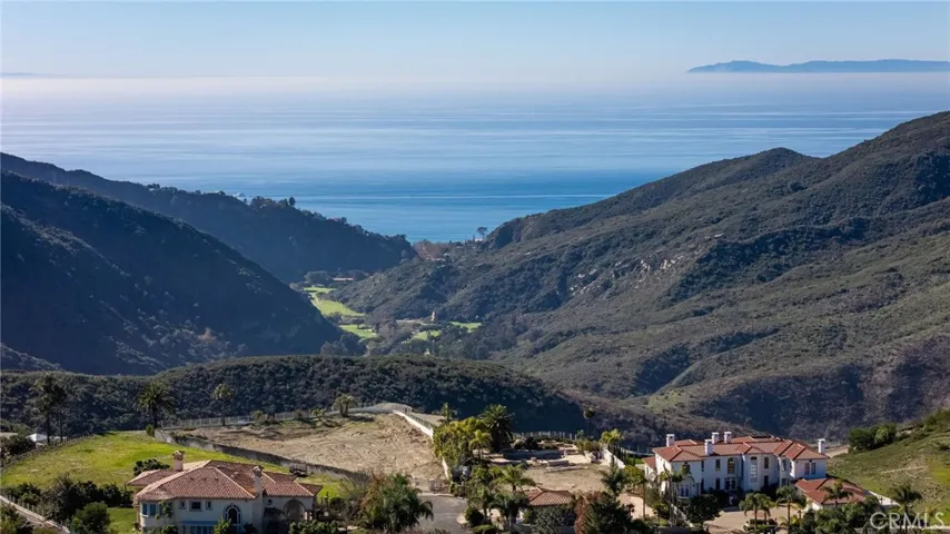 5 Vista Court, Laguna Niguel, California 92677