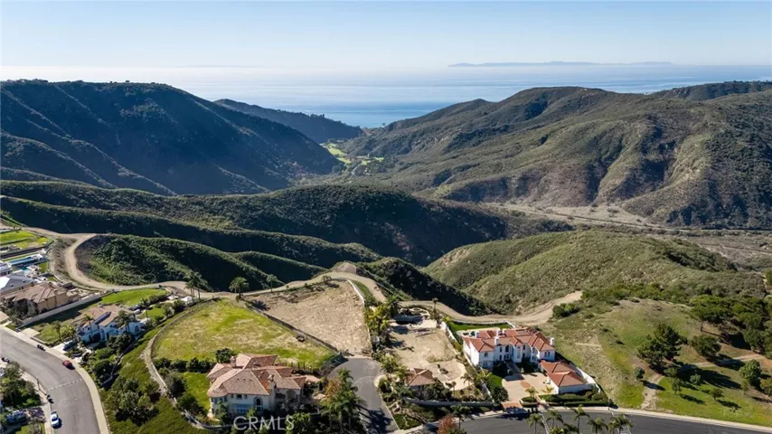 5 Vista Court, Laguna Niguel, California 92677