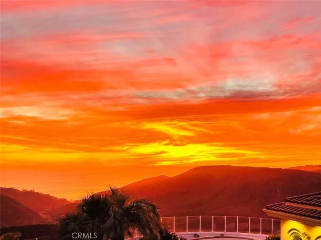 5 Vista Court, Laguna Niguel, California 92677