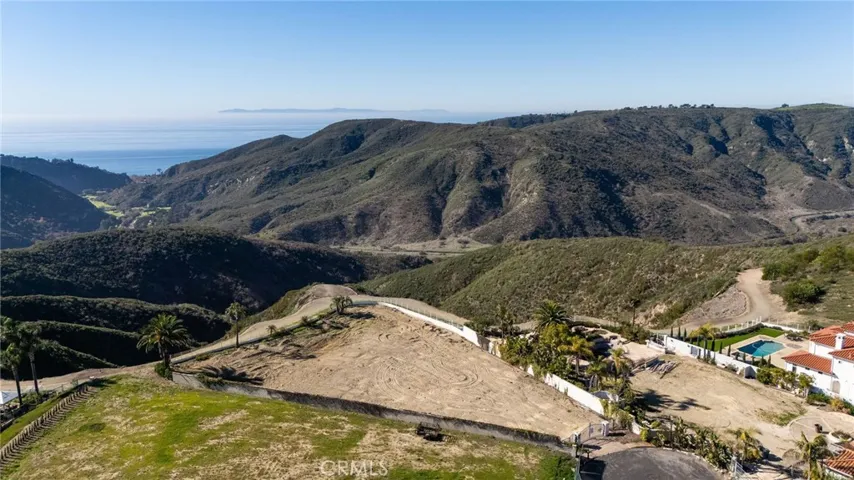 5 Vista Court, Laguna Niguel, California 92677