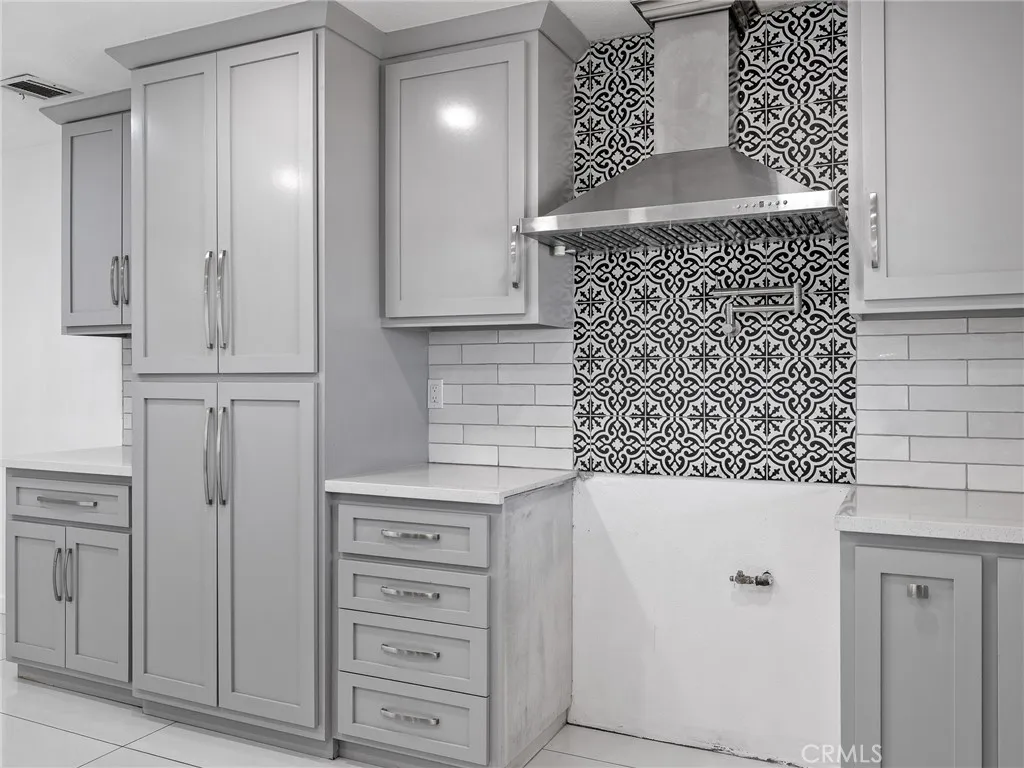 10660 Ranchero, Oak Hills, California 92344 home-pic-23