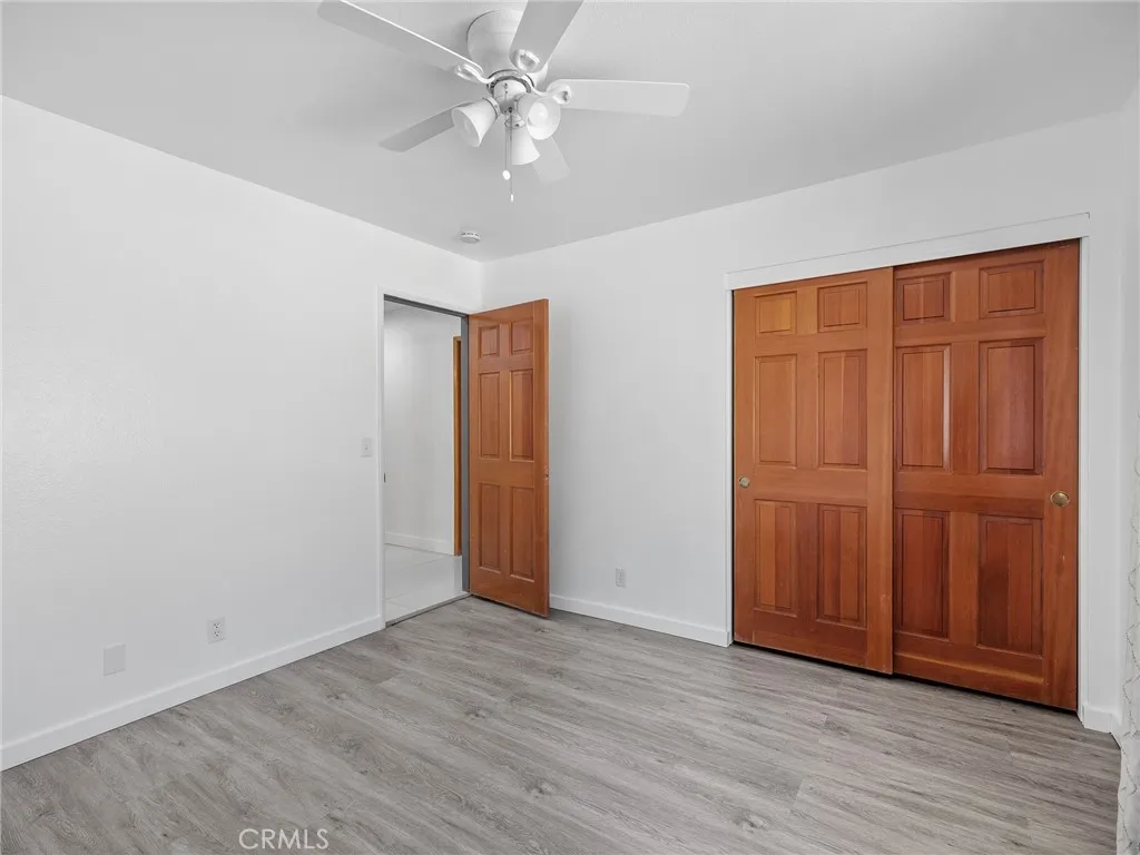 10660 Ranchero, Oak Hills, California 92344 home-pic-33