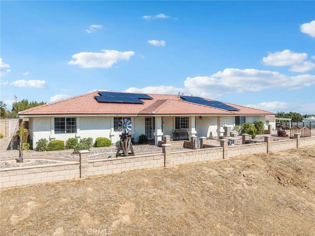 10660 Ranchero, Oak Hills, California 92344 home-pic-7