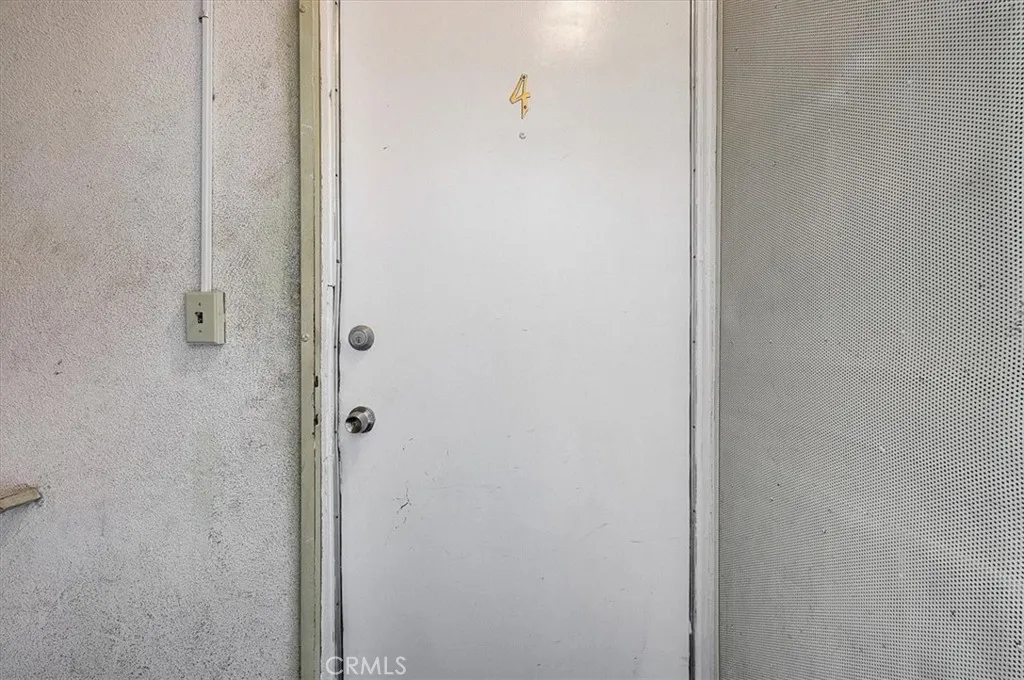 2122 E 10th Street, Long Beach, California 90804 home-pic-60