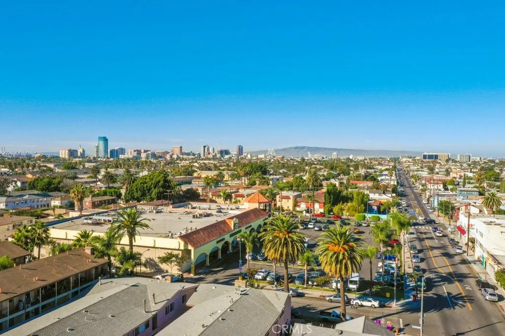 2122 E 10th Street, Long Beach, California 90804 home-pic-69