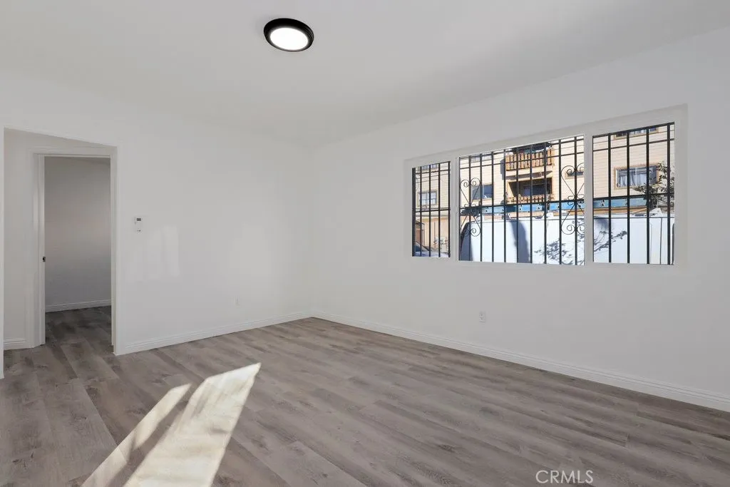 2122 E 10th Street, Long Beach, California 90804 home-pic-20