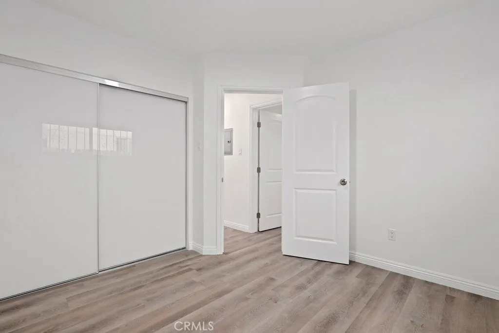 2122 E 10th Street, Long Beach, California 90804 home-pic-34