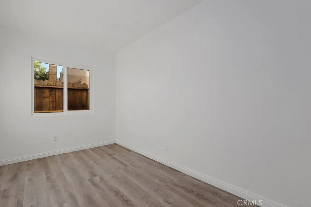 2122 E 10th Street, Long Beach, California 90804 home-pic-30