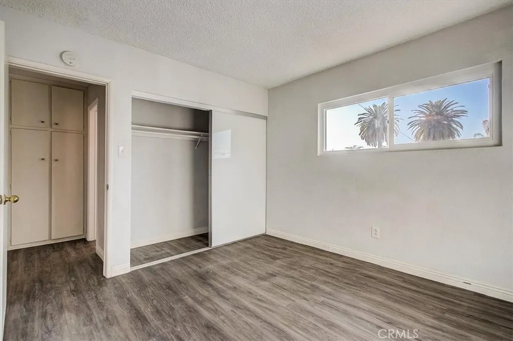 2122 E 10th Street, Long Beach, California 90804 home-pic-58