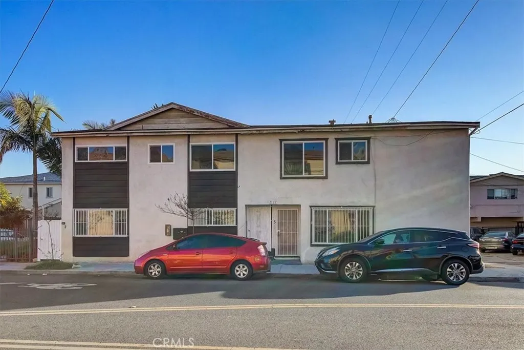 2122 E 10th Street, Long Beach, California 90804 home-pic-0
