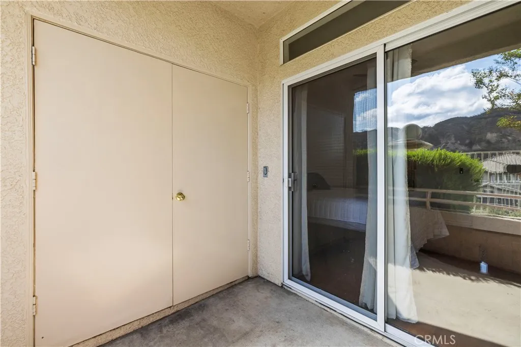 25518 Hemingway Avenue A, Stevenson Ranch, California 91381 home-pic-30
