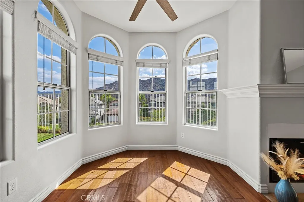 25518 Hemingway Avenue A, Stevenson Ranch, California 91381 home-pic-7