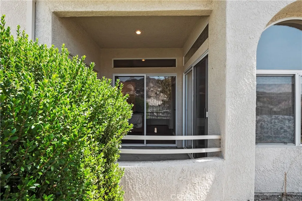 25518 Hemingway Avenue A, Stevenson Ranch, California 91381 home-pic-45