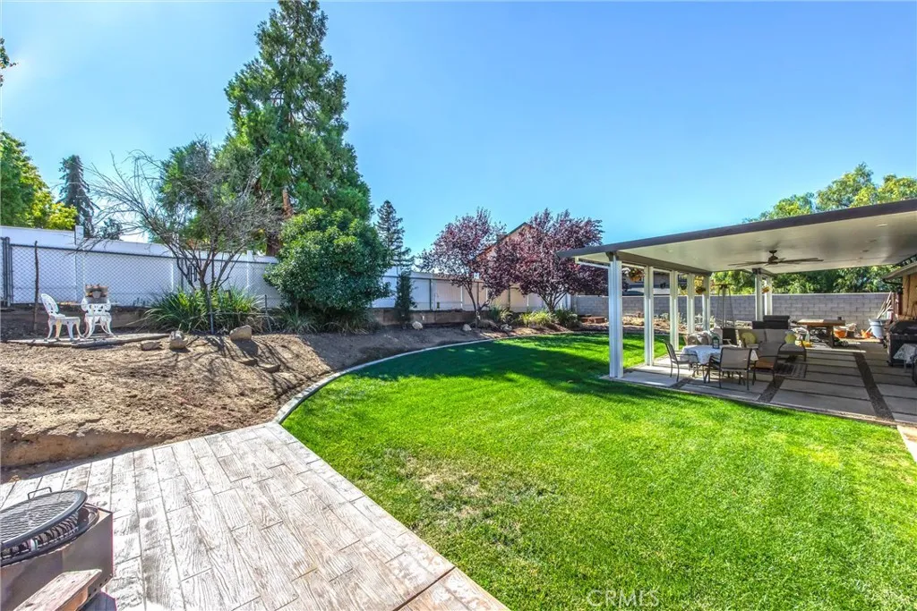 11336 Acropolis Drive, Yucaipa, California 92399 home-pic-23