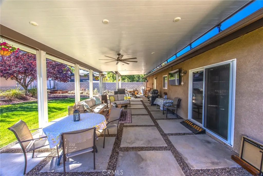 11336 Acropolis Drive, Yucaipa, California 92399 home-pic-28