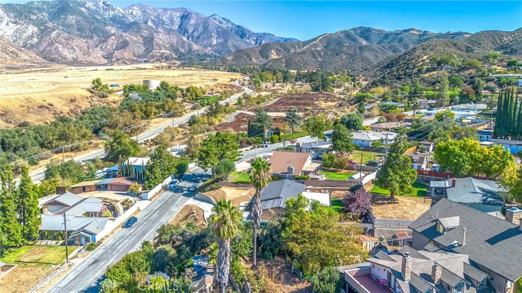 11336 Acropolis Drive, Yucaipa, California 92399 home-pic-33