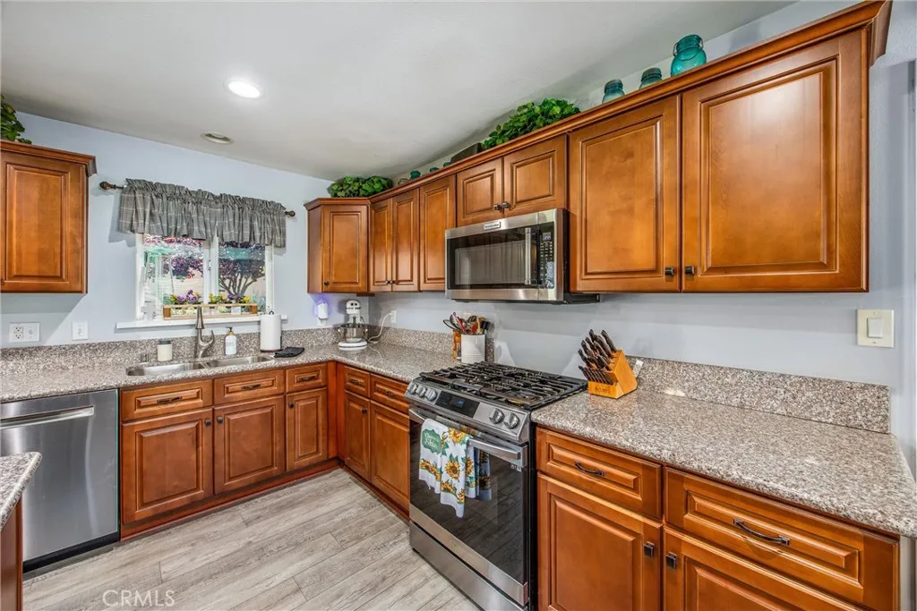 11336 Acropolis Drive, Yucaipa, California 92399 home-pic-13