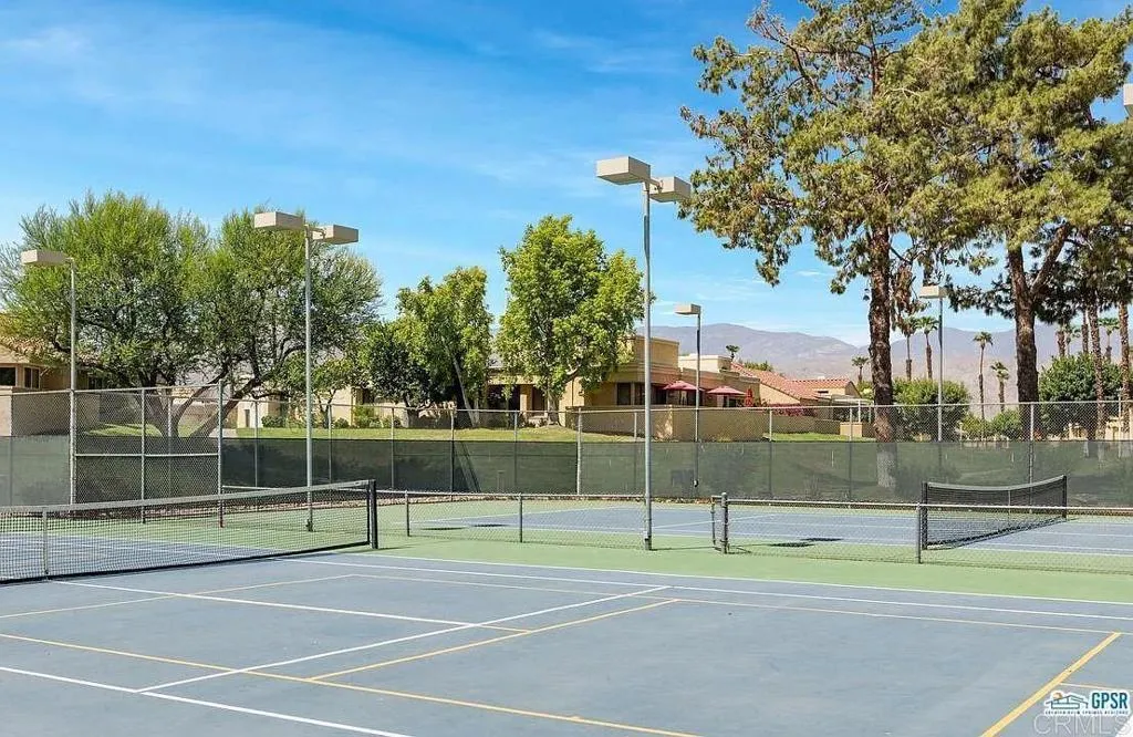 41665 Navarre Court, Palm Desert, California 41665 home-pic-29