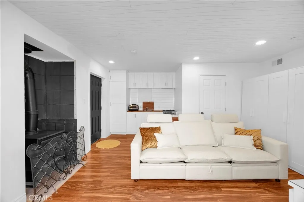 808 Penninsula Lane, Big Bear Lake, California 92315 home-pic-45