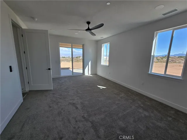 12071 Prairie Trail, Oak Hills, California 92344