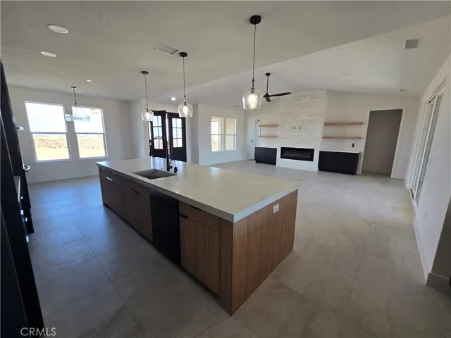 12071 Prairie Trail, Oak Hills, California 92344