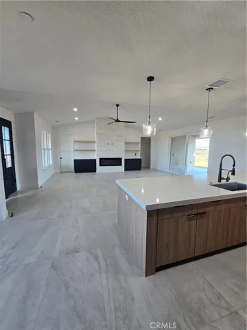 12071 Prairie Trail, Oak Hills, California 92344