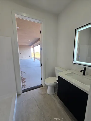 12071 Prairie Trail, Oak Hills, California 92344