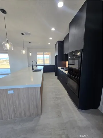 12071 Prairie Trail, Oak Hills, California 92344
