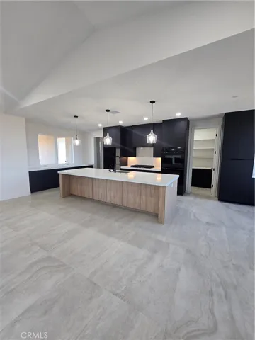 12071 Prairie Trail, Oak Hills, California 92344