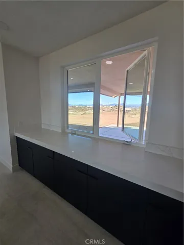 12071 Prairie Trail, Oak Hills, California 92344
