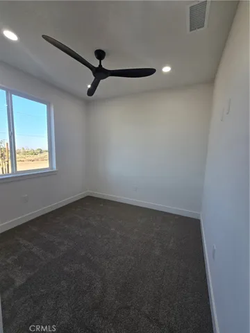 12071 Prairie Trail, Oak Hills, California 92344