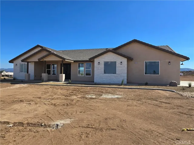 12071 Prairie Trail, Oak Hills, California 92344