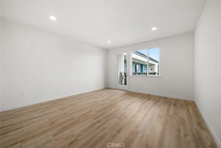 2475 Victoria Avenue 406, San Luis Obispo, California 93401