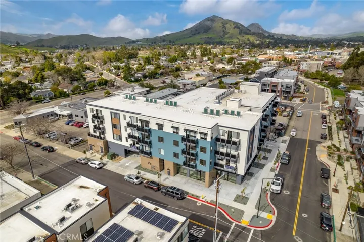 2475 Victoria Avenue 406, San Luis Obispo, California 93401