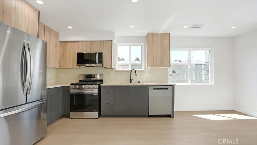 1215 N. Kingsley Drive N, Los Angeles, California 90029