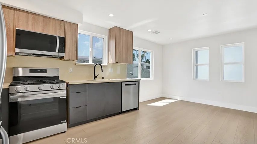 1215 N. Kingsley Drive N, Los Angeles, California 90029