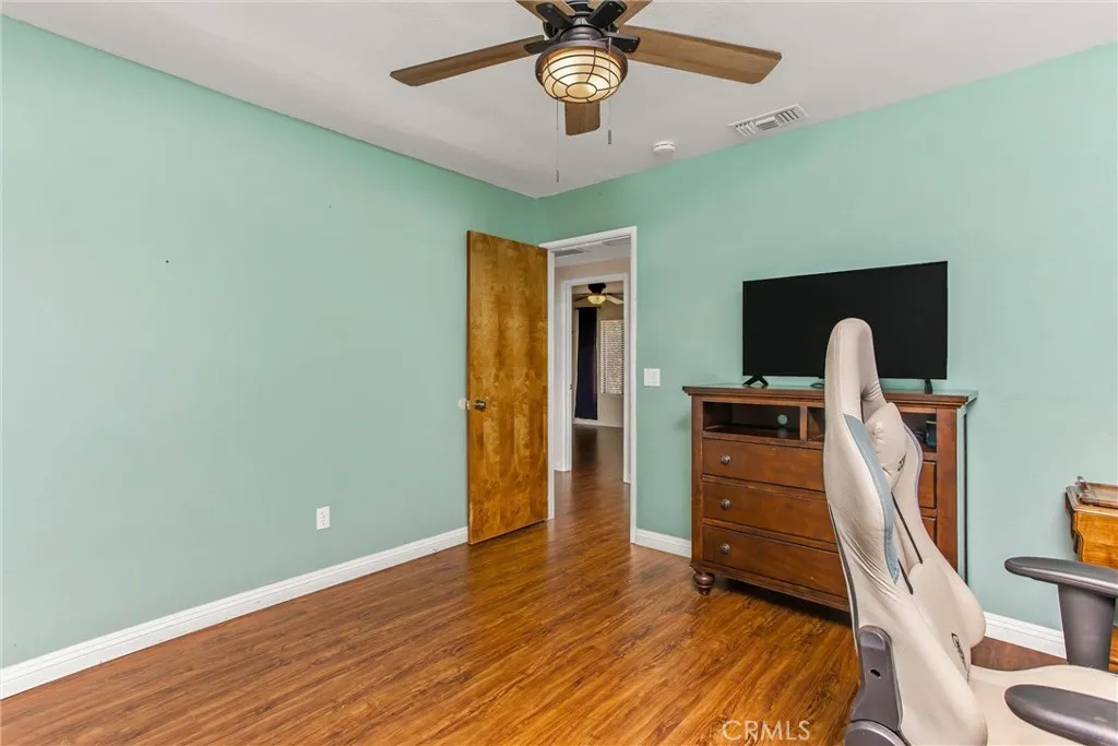 9103 Oak Creek Road, Cherry Valley, California 92223 home-pic-24