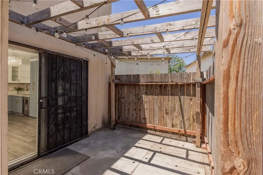 1602 N King Street E1, Santa Ana, California 92706 home-pic-15